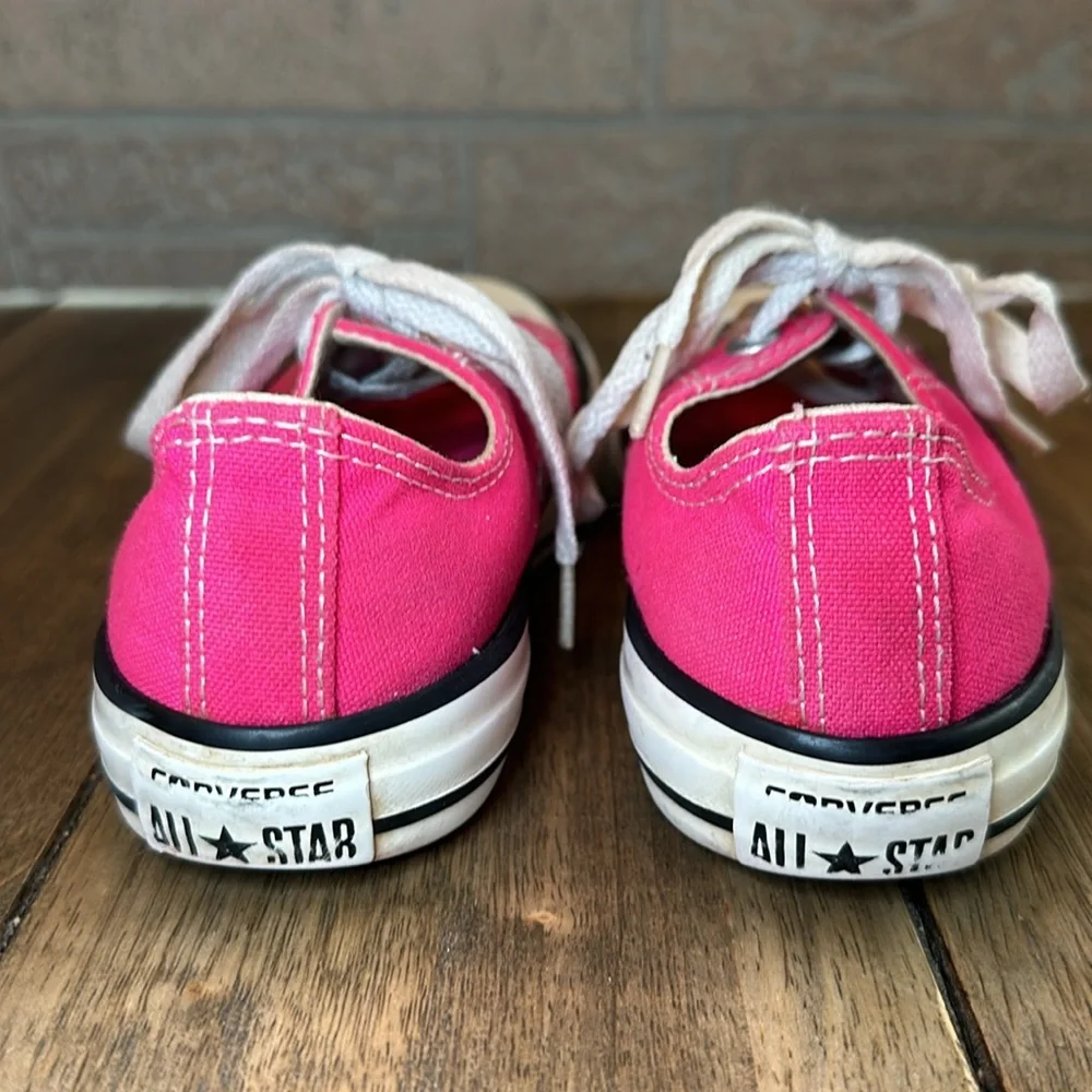 Converse Pink Pop Chuck Taylor All Star Junior's Ox Lace Up Low Top/Sz 1